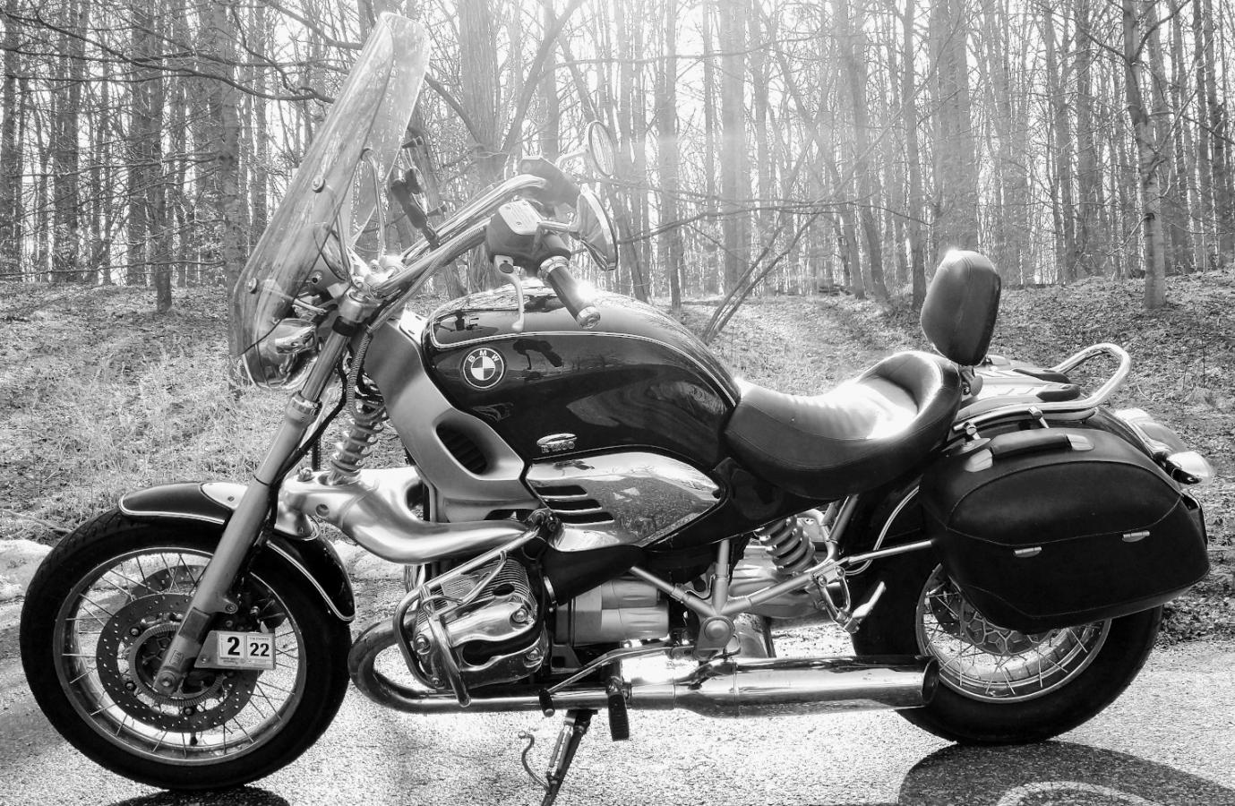 Click image for larger version

Name:	R1200C_B&amp;W.jpg
Views:	70
Size:	301.2 KB
ID:	12937