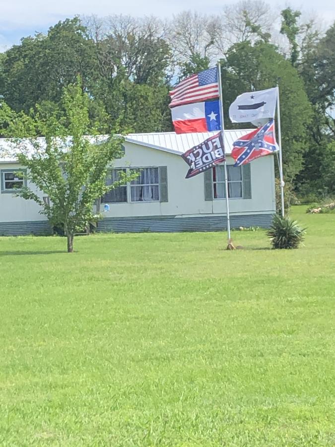 Click image for larger version

Name:	B79345D1-1455-47DD-992E-E2BEB396FAAF.jpeg
Views:	174
Size:	113.7 KB
ID:	13066