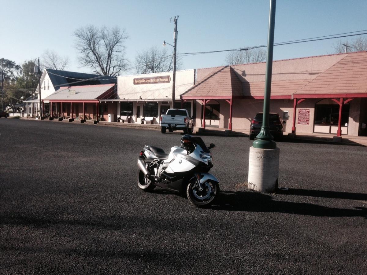 Click image for larger version  Name:	Fayette BMW.jpg Views:	0 Size:	167.2 KB ID:	16300