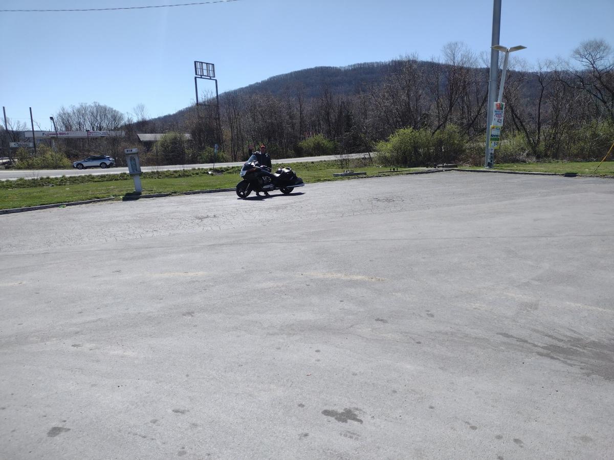 Click image for larger version

Name:	IMG_20220403_104630647.jpg
Views:	53
Size:	147.9 KB
ID:	21622