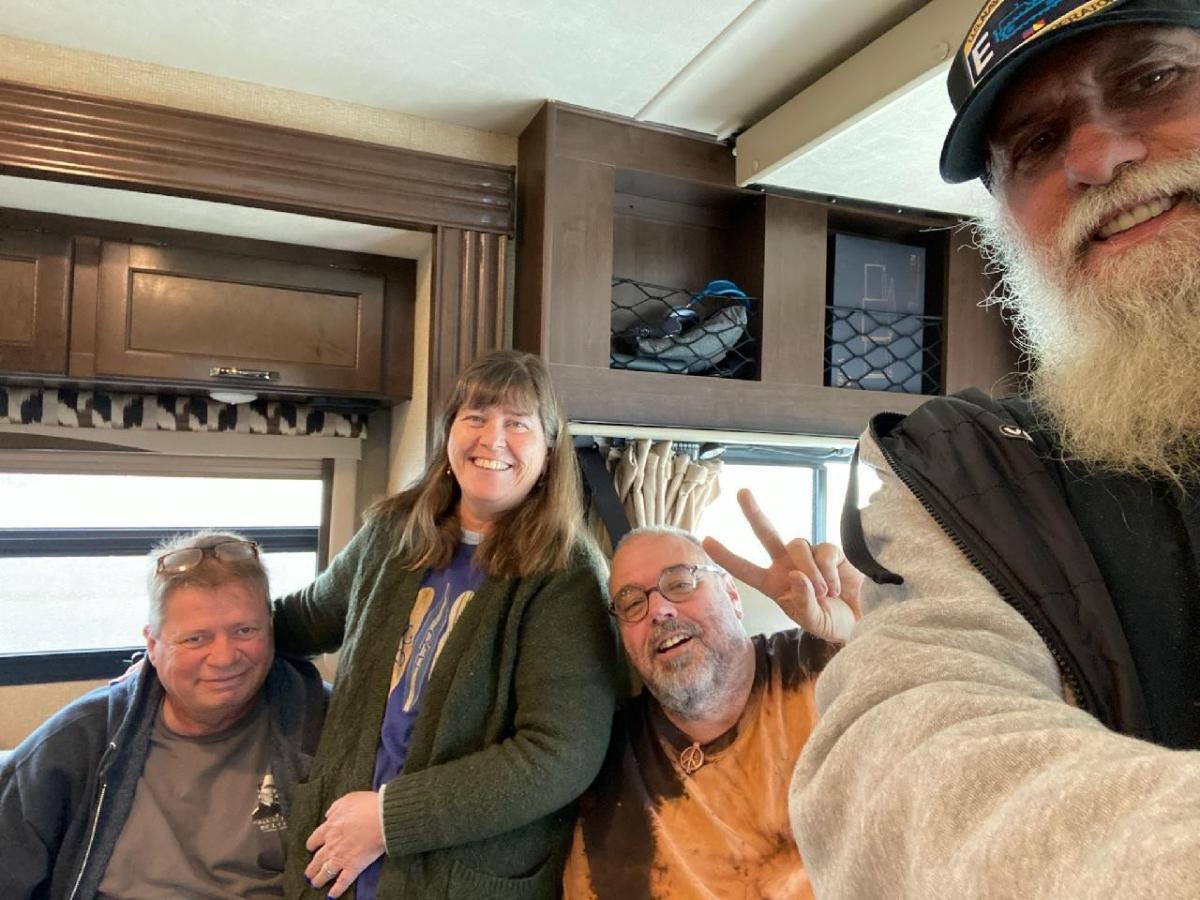 Click image for larger version

Name:	1172.jpeg
Views:	120
Size:	142.1 KB
ID:	21687