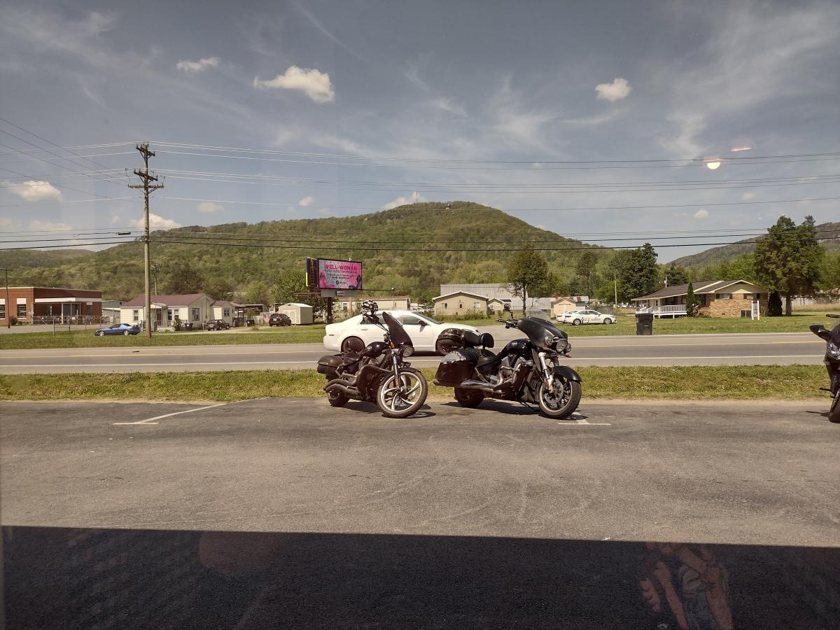 Click image for larger version

Name:	IMG_20220423_110837418_HDR.jpg
Views:	76
Size:	162.0 KB
ID:	21999