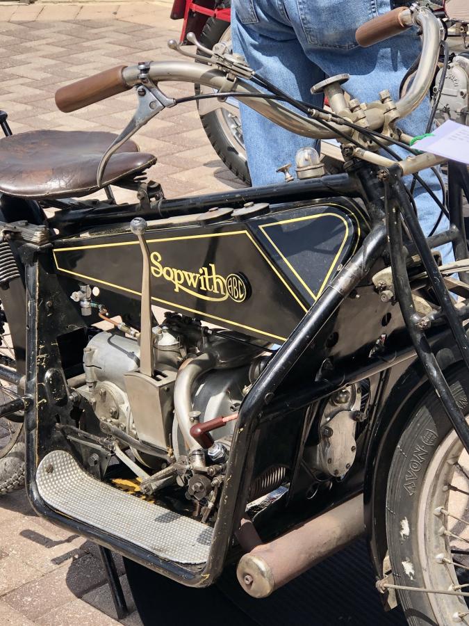 Click image for larger version  Name:	0F4FECC7-3688-4DF3-A5A9-658129502E7C.jpeg Views:	0 Size:	135.0 KB ID:	22124