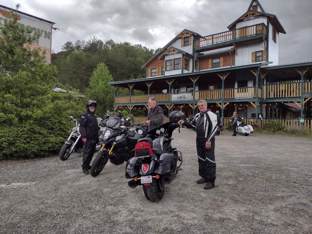 Click image for larger version

Name:	IMG_20220507_152128420_HDR.jpg
Views:	129
Size:	222.1 KB
ID:	22327