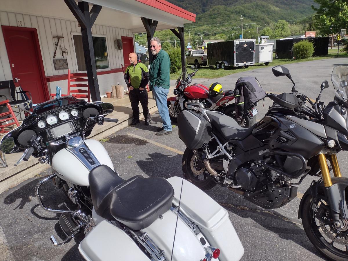 Click image for larger version

Name:	IMG_20220508_095731924_HDR.jpg
Views:	128
Size:	217.6 KB
ID:	22368