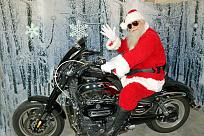 Click image for larger version

Name:	Santa_Wave2.jpg
Views:	236
Size:	249.9 KB
ID:	28090