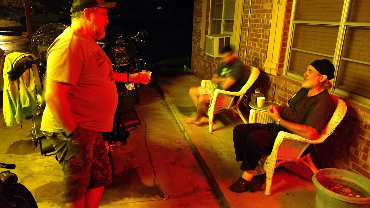 Click image for larger version

Name:	IMG_20180921_233951994.jpg
Views:	78
Size:	153.9 KB
ID:	29817