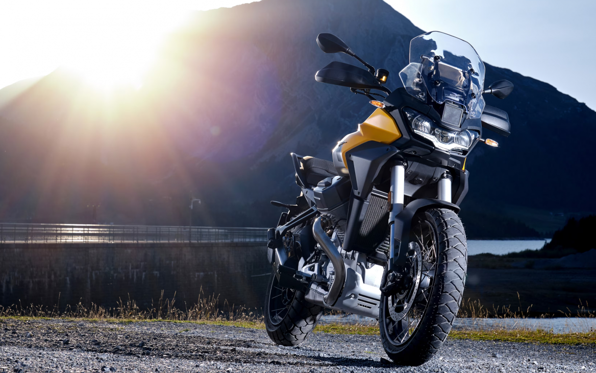 Click image for larger version  Name:	Stelviodesk.png Views:	0 Size:	1.15 MB ID:	30667